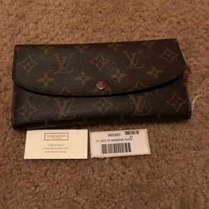 SOLD Louis Vuitton emilie wallet
